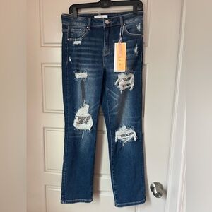 Risen size 9 distressed jeans with sequin detail NWT